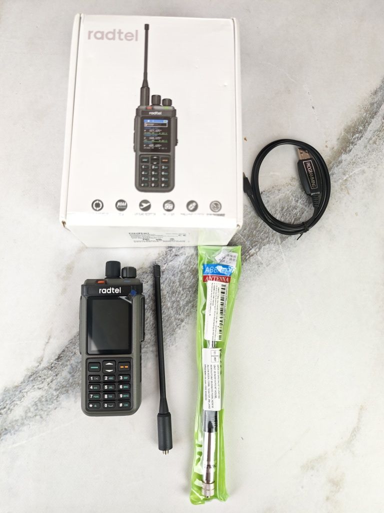 Rádio Radtel RT-880G + acessórios
