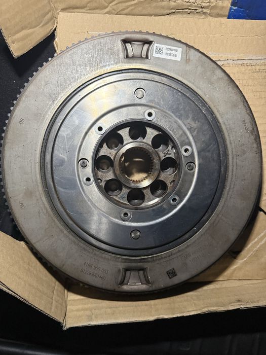 Двухмасовый маховик bmw g30 530e гибрид 2018