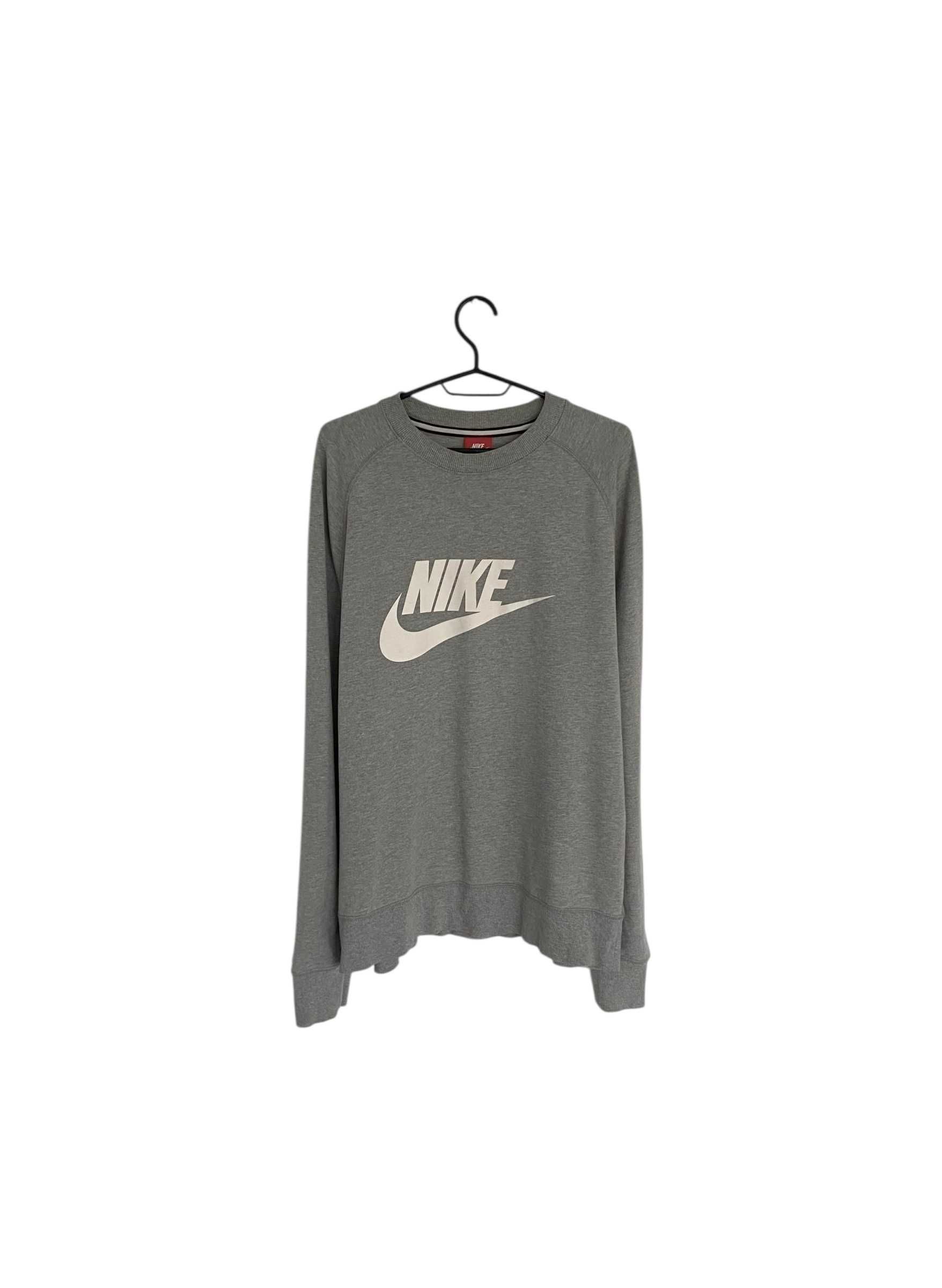 Nike spellout crewneck, rozmiar L, stan bardzo dobry