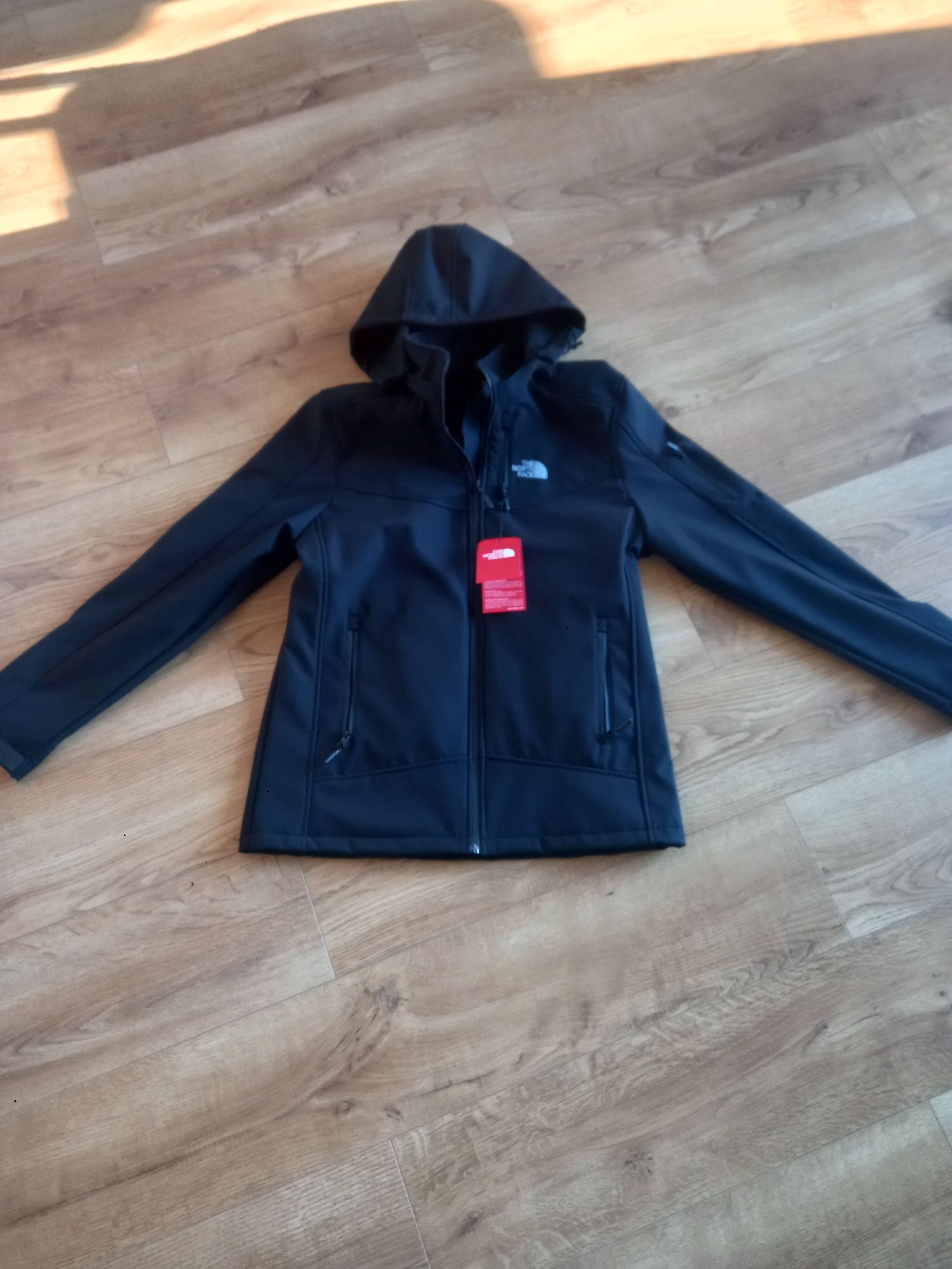 Kurtka softshel THE NORTH FACE rozm. M