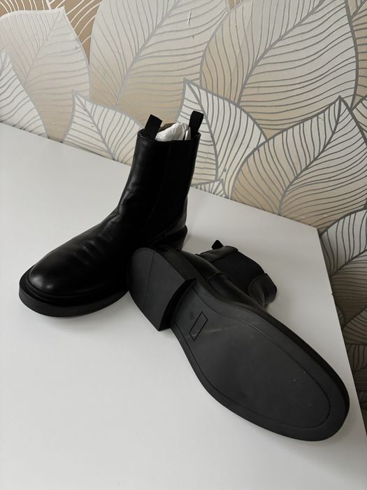 Женские осенние ботинки из натуральной кожи