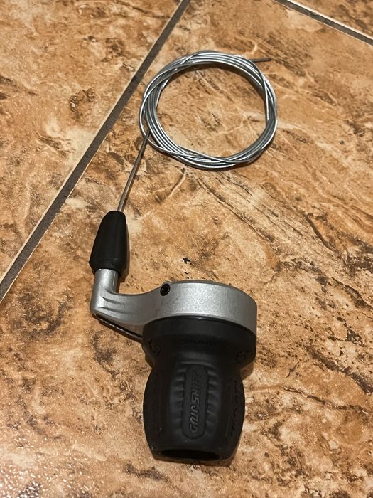 Manetka prawa 6 spd SRAM mrx grip SHIFT MAN41