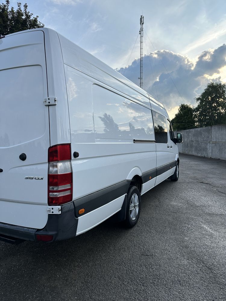 Mercedes Sprinter 319 Екстра Лонг