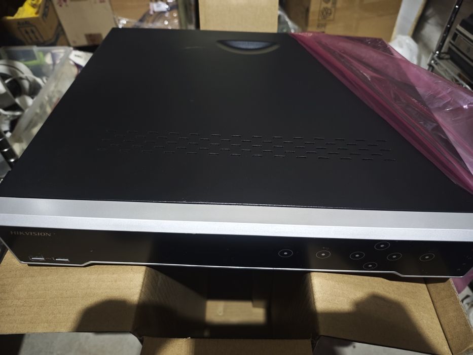 Відеореєстратор Hikvision