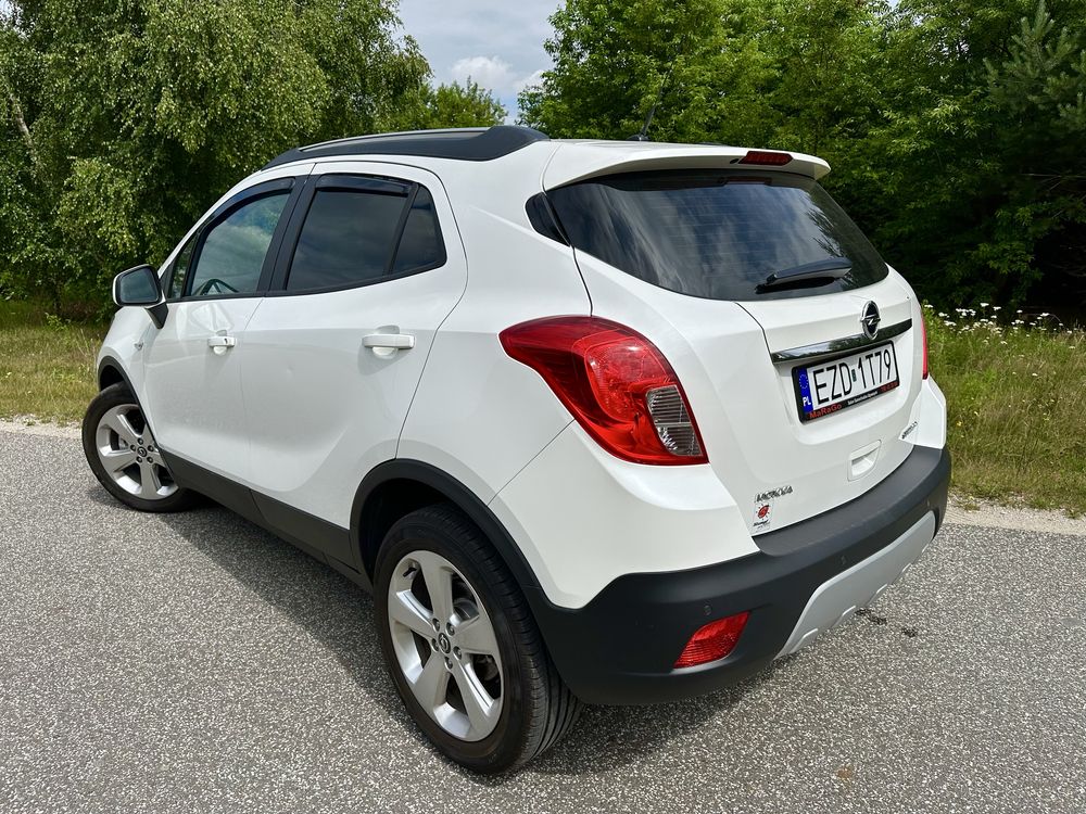Śliczna Mokka 1,4 T naped 4x4  biala perla zobacz tylko 142 tys