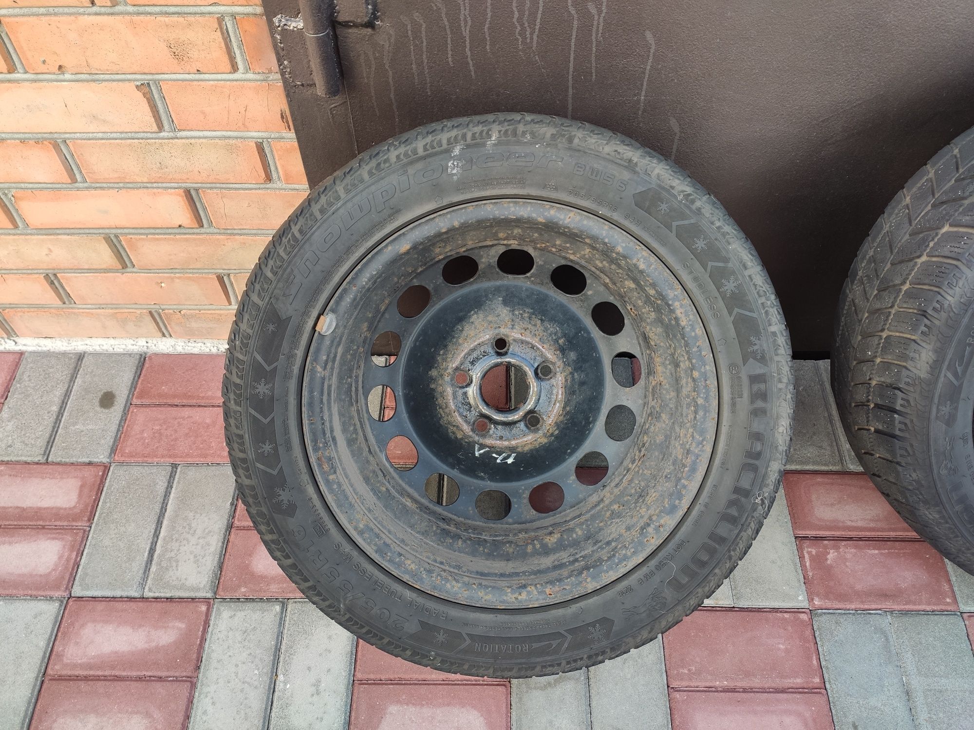 Колеса VW AUDI Skoda 5x112 Шини Зимові 205 55 r16