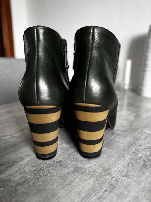 Продам шкіряні ботільйони RYLKO