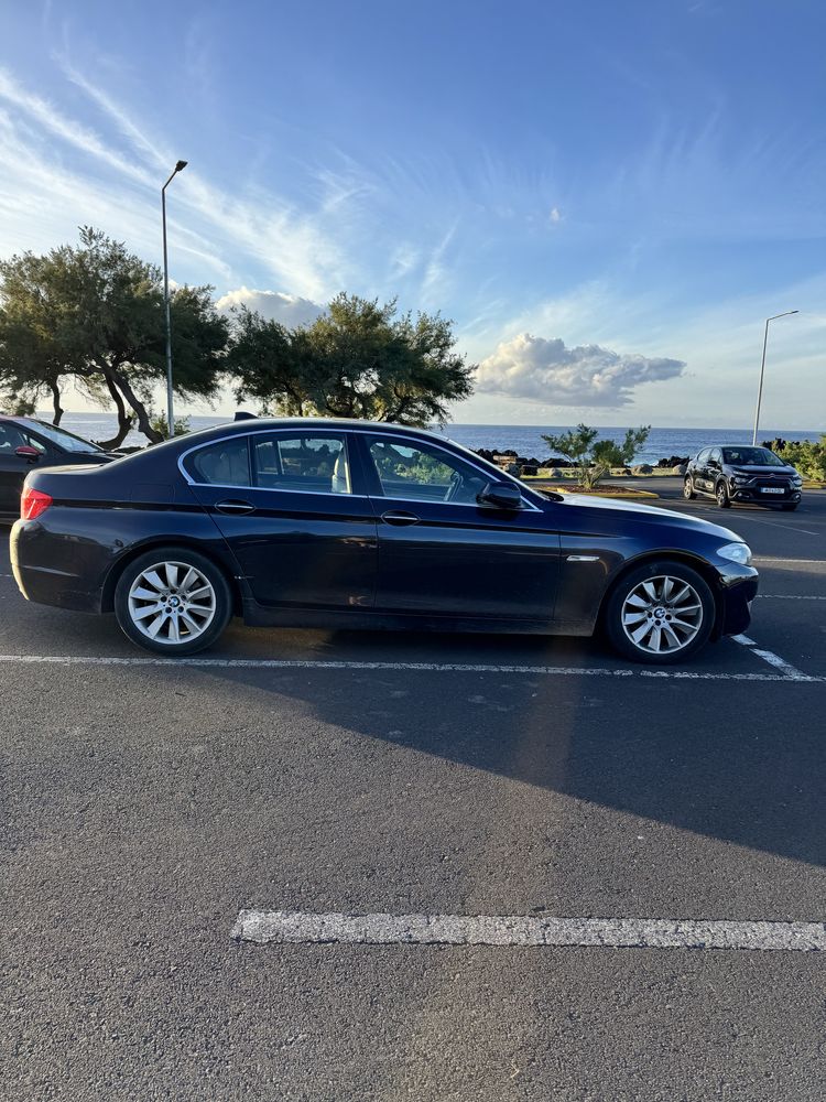 BMW Série 5 520d Luxury Automático Full Extras Premium de Excelência
