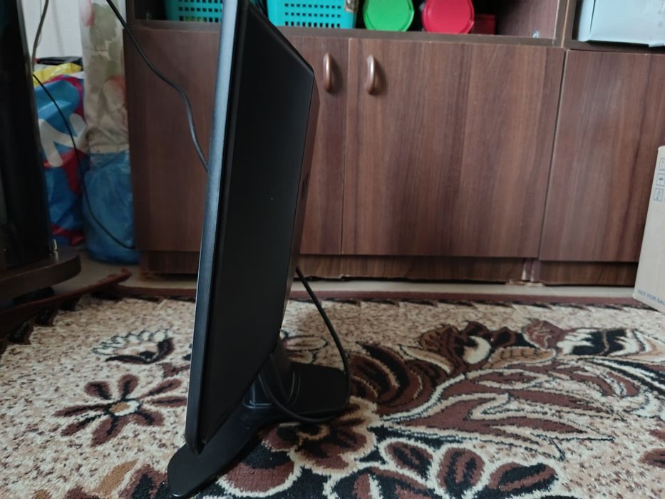 Продам монитор для компьютера