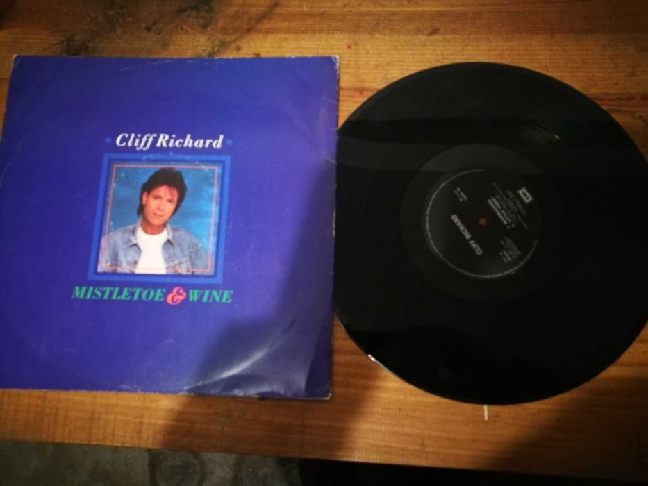 CLIFF   RICHARD - Mistletoe & Wine MAXI