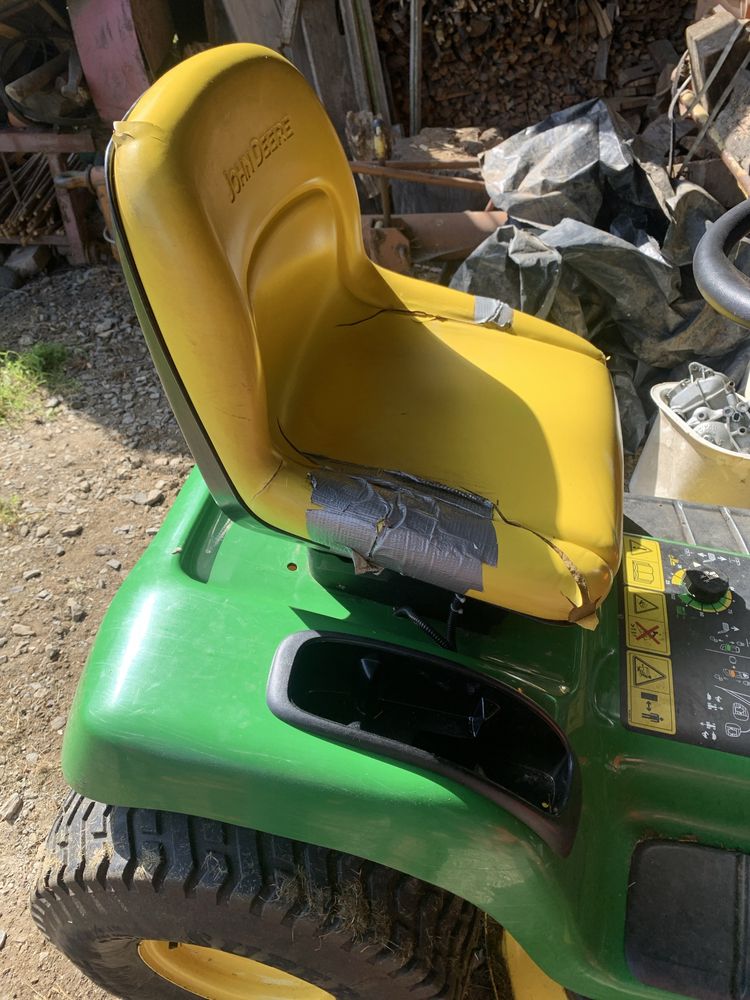 Kosiarka traktorek do trawy johnderre LT 160 automatic