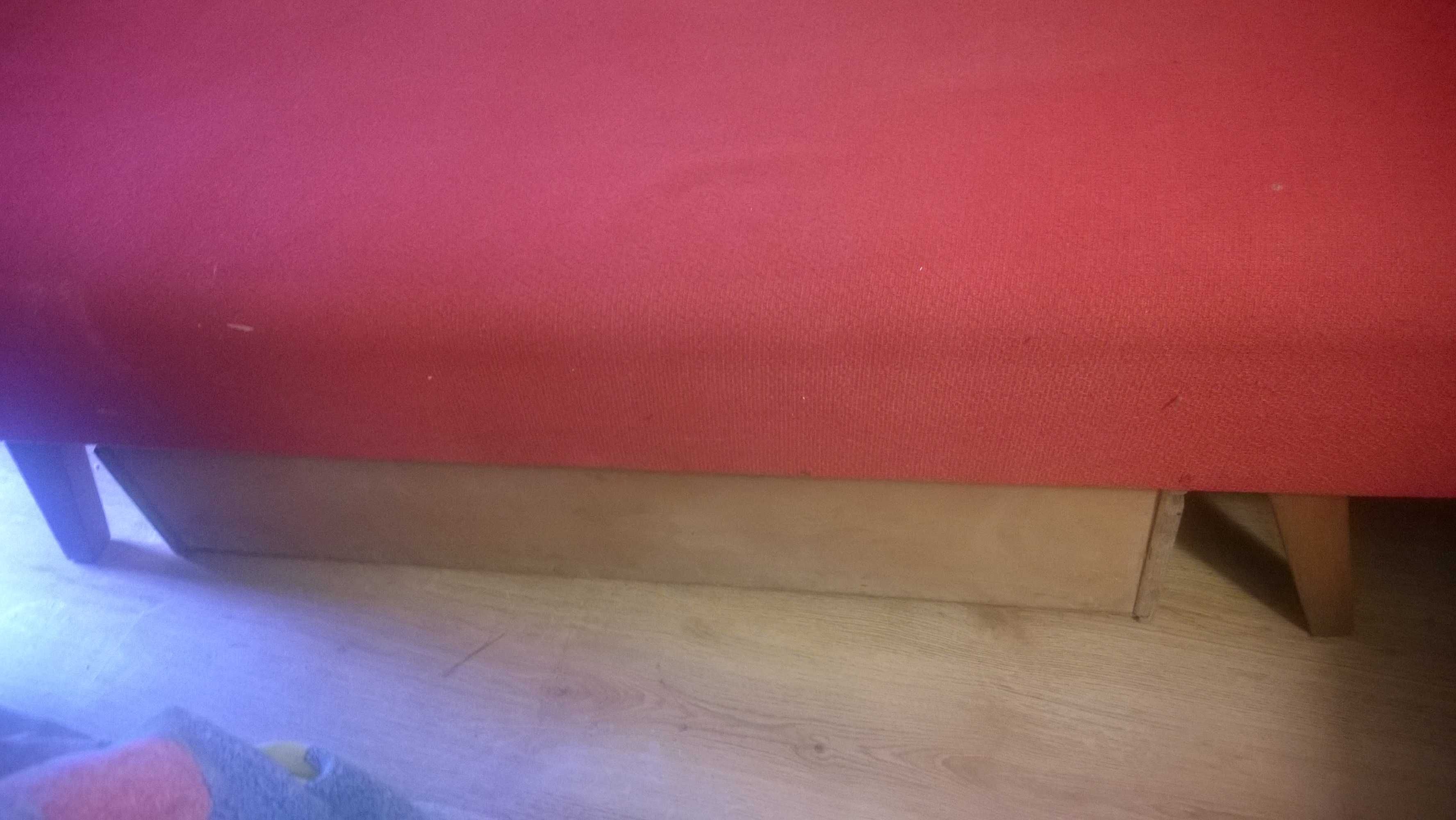 łóżko kozetka szezlong materac skrzynia czerwone wełnian vintage retro
