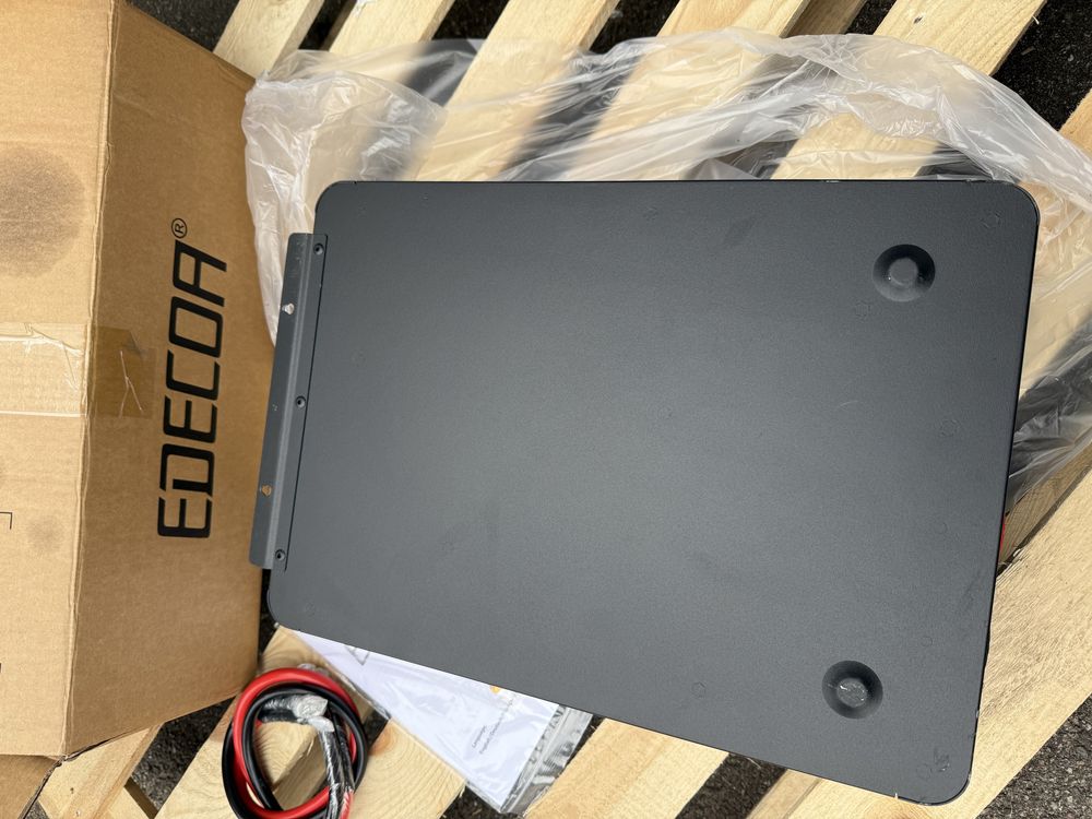 Inwerter solarny Edecoa em-402a