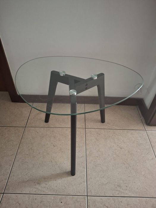Mesa Apoio em vidro