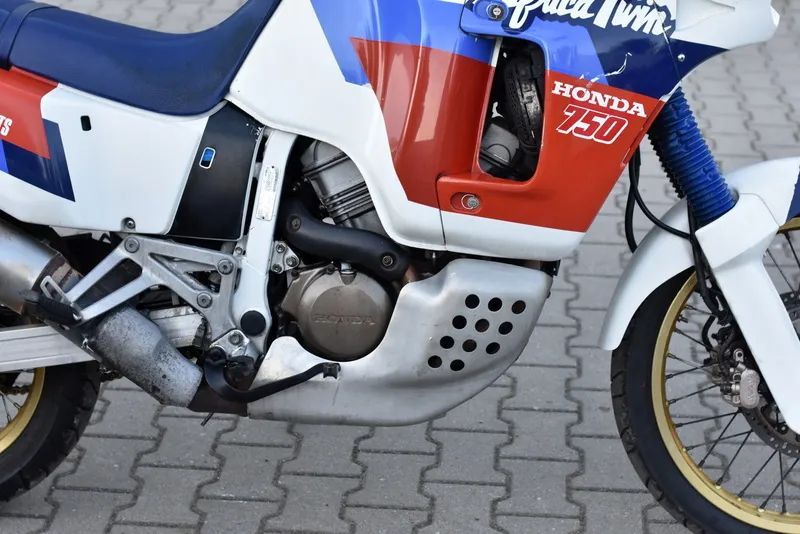 Honda XRV HONDA XRV 750 AFRICA TWIN Oryginał stan 1992r 1 właściciel Niemcy !