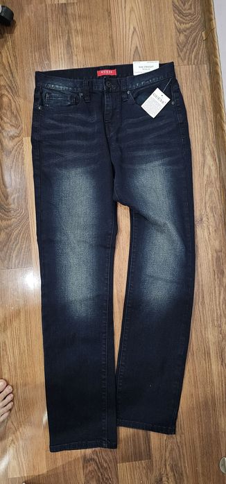 Guess джинсы плотеые оригинал новые с биркой на зиму