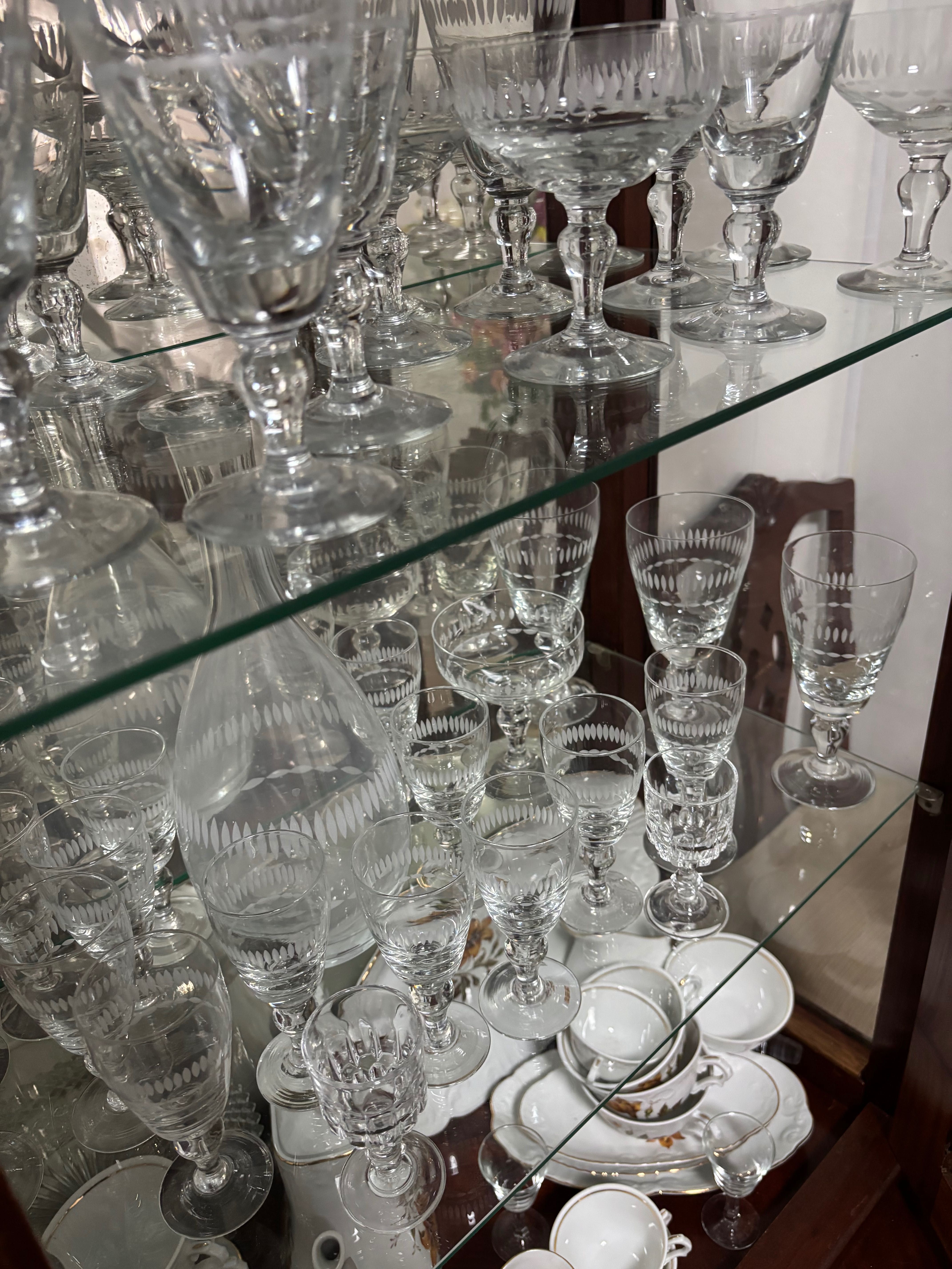 Vendo serviço vista alegre + oferta cristais