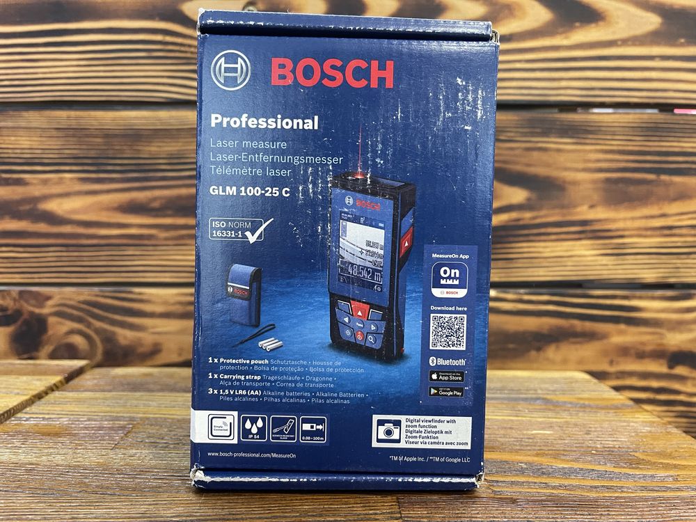 Лазерный дальномер Bosch Professional GLM 100-25 C с чехлом