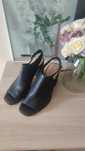 Buty damskie na obcasie