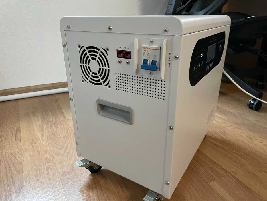 Джерело безперебійного живлення з LiFePO4 акумулятором 3kW-3.8kWh