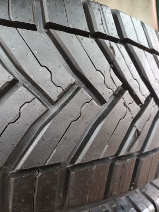 215/65/16с Michelin Agilis CrossClimate 215/65 R16C 109T