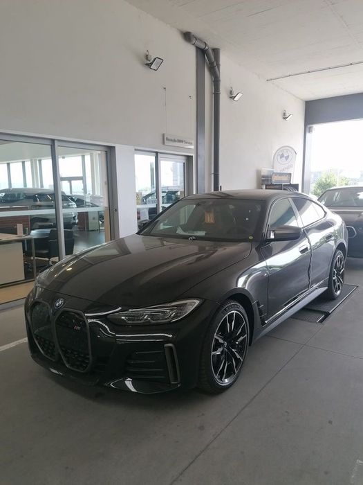 BMW i4 M50 Preto Nacional 2023