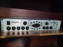 Behringer Bass V-Amp Pro
