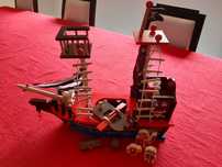 Barco Pirata em Madeira