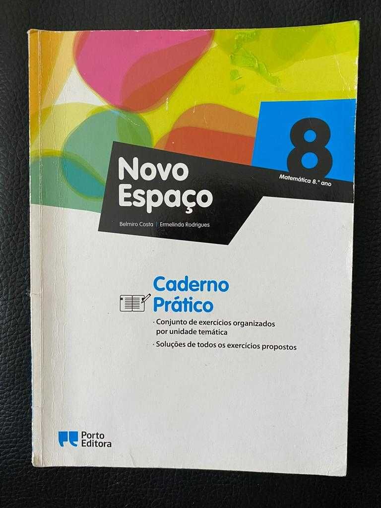 Manuais escolares e cadernos de atividades do 8° ano