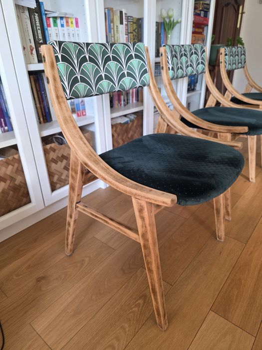 Krzesla skoczek, po renowacji - stan bdb, komplet 4 szt.