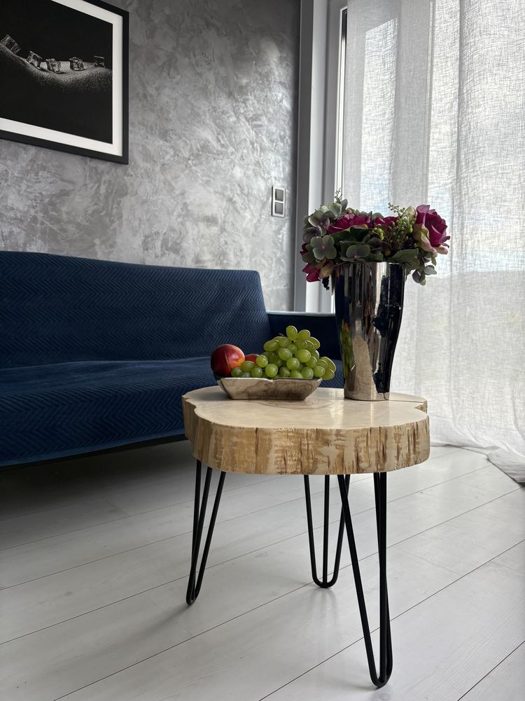 Stolik plaster drewna