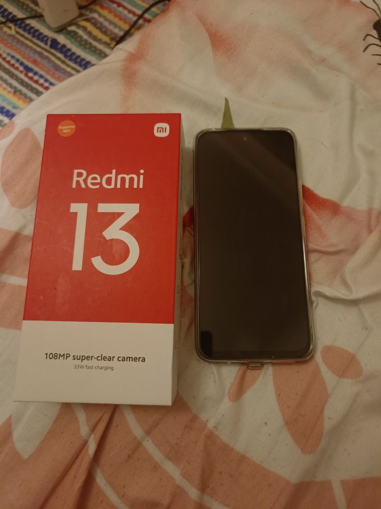 Redmi 13 108 mp super clear camera
