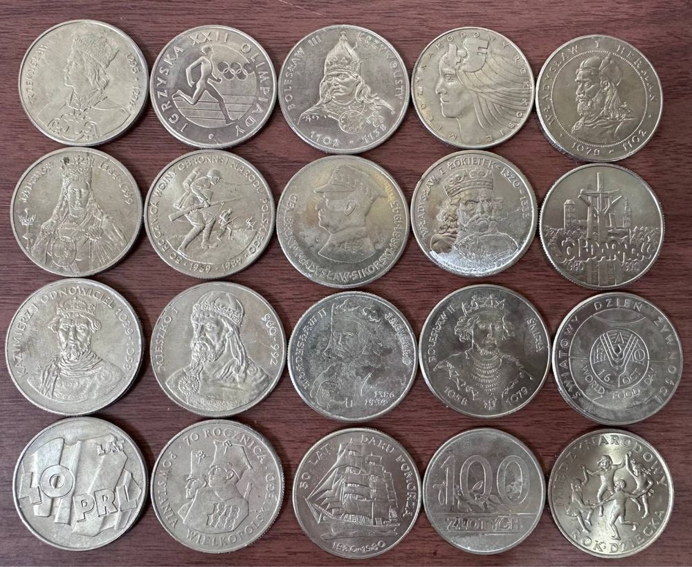 Набори монет світу Польща Великобританія Сан-Марино
