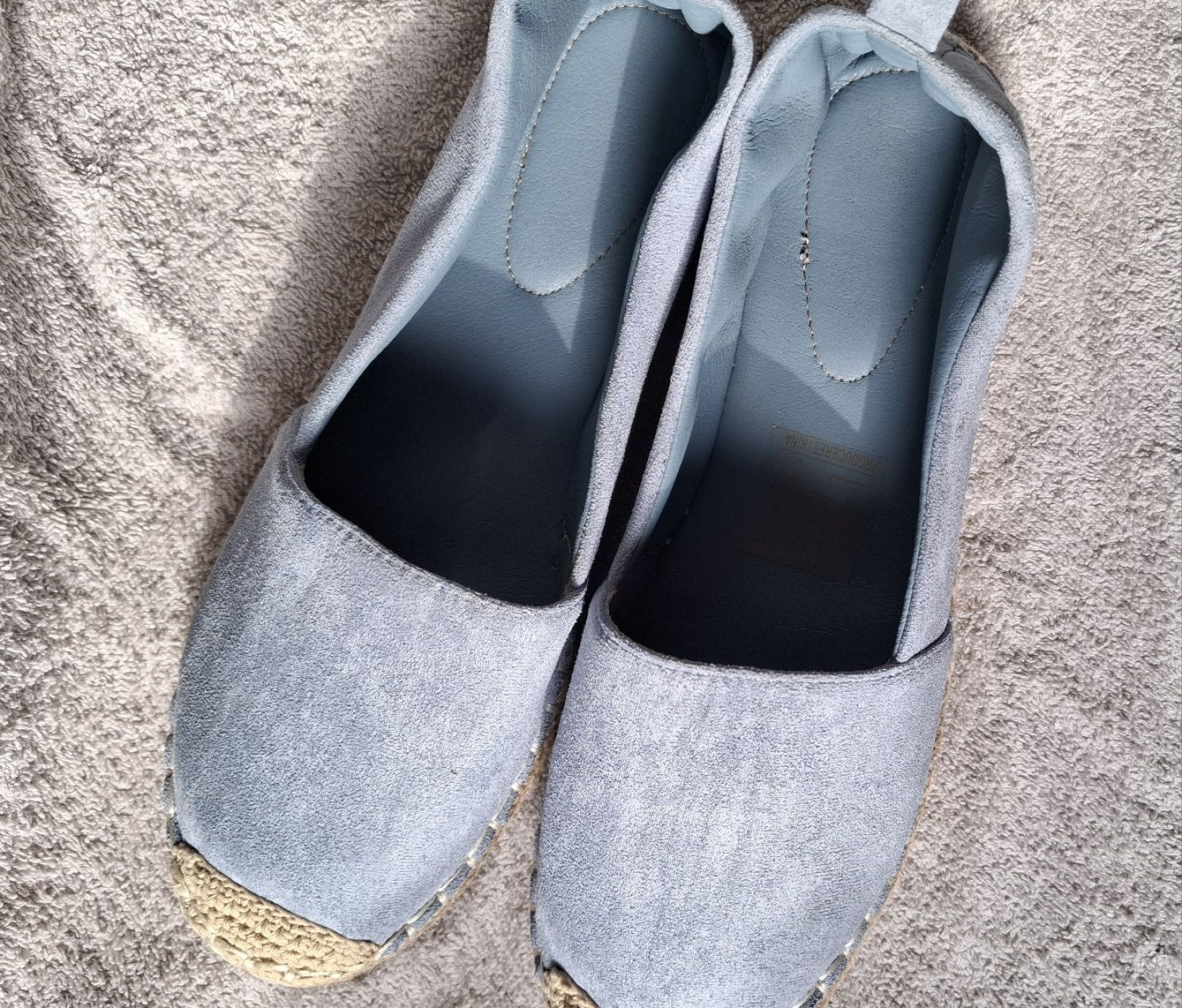 Błękitne espadryle