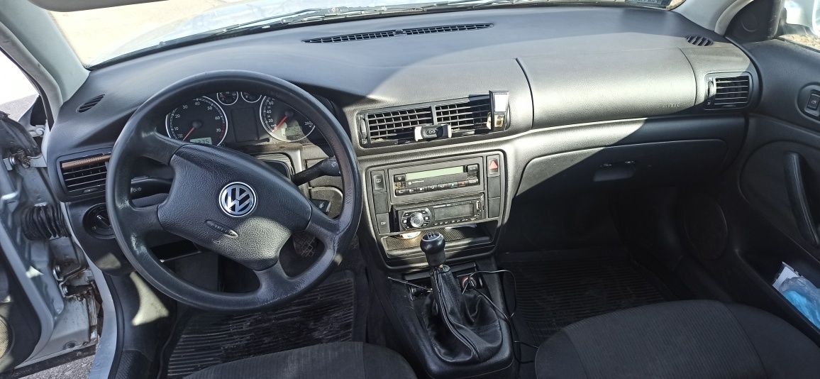 Volkswagen Passat 5.5