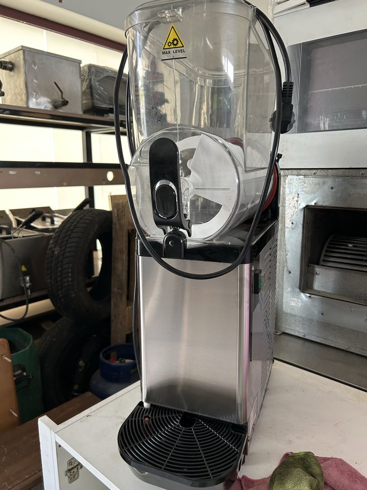 Maquina de granizados NOVA