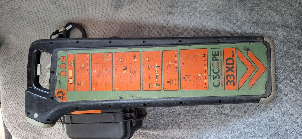 Lokalizator wykrywacz  kabli rur