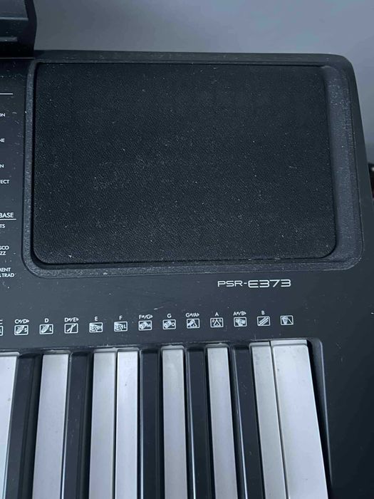 keyboard yamaha PSR-E373