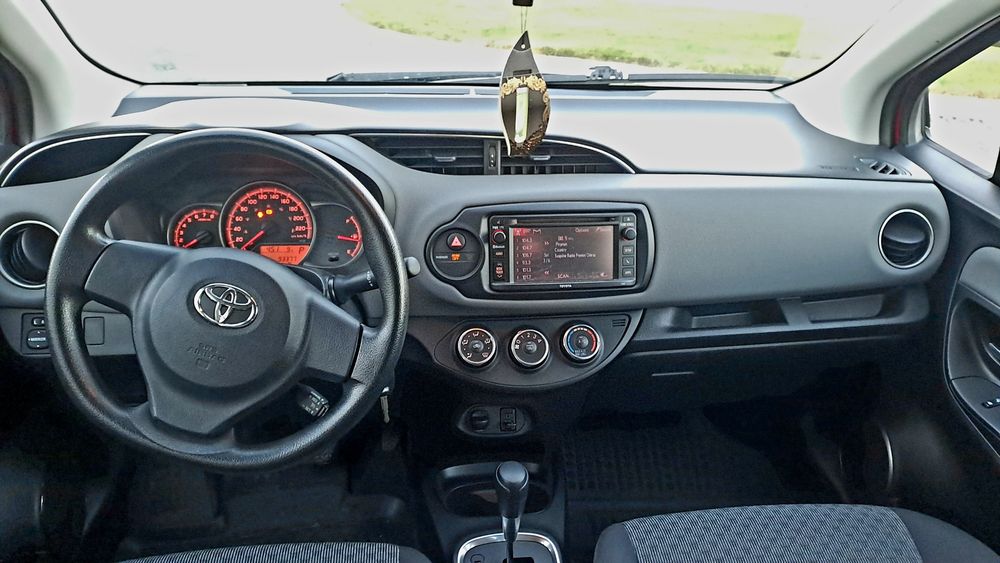 Продам Toyota yaris