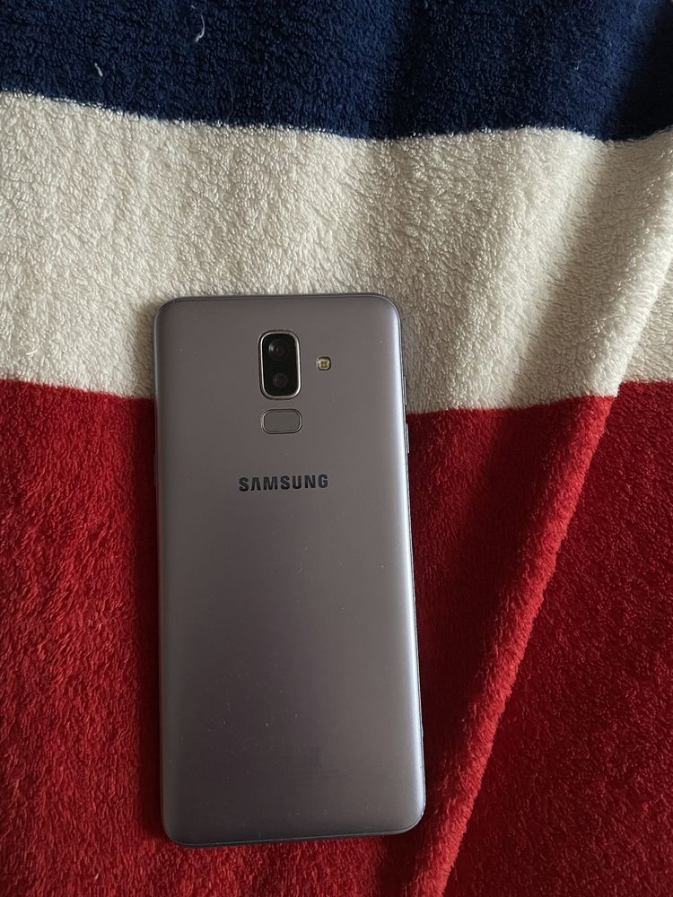 Samsung j8 , память 3/32 не глючить