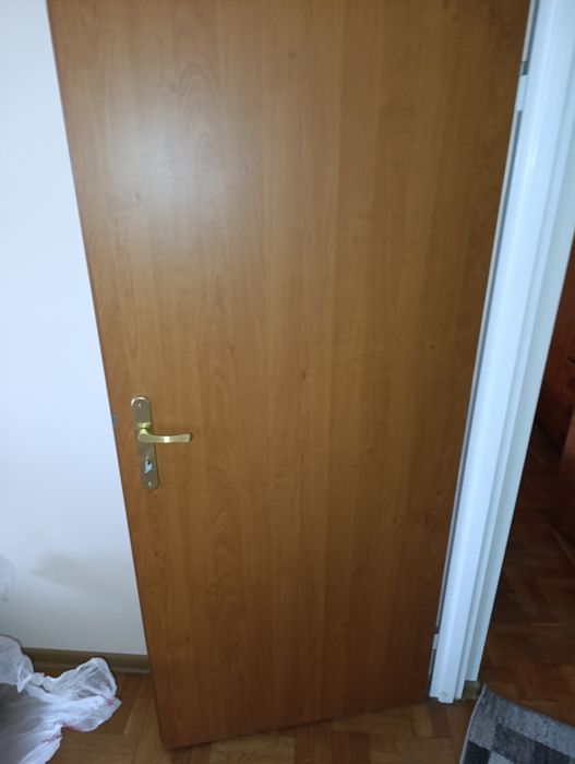 Drzwi 2 sztuki prawe 80