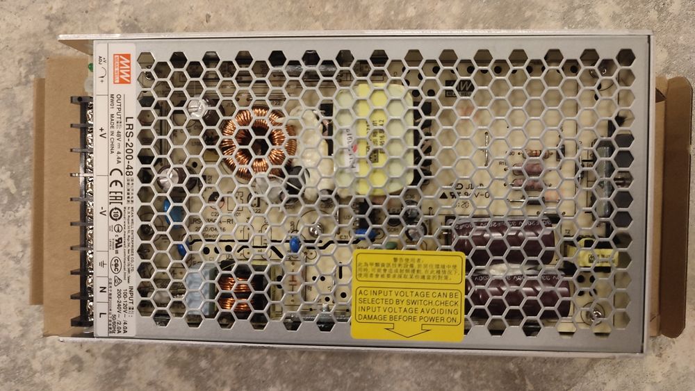 Zasilacz do szyn magnetycznych 200W LRS-200-48
