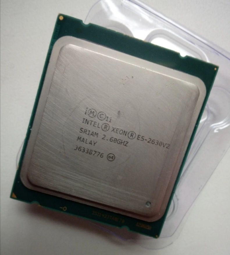 Проц Xeon E5 2630v2 6 ядер/12 потоків, 2.9Мhz