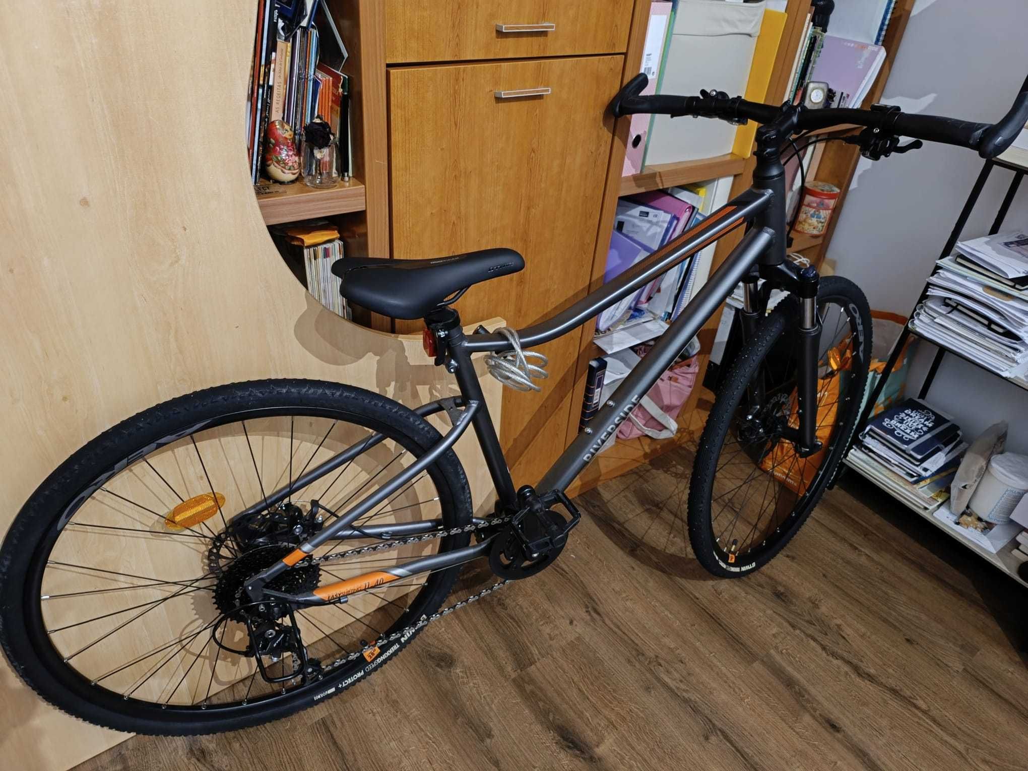 Bicicleta Trekking Riverside