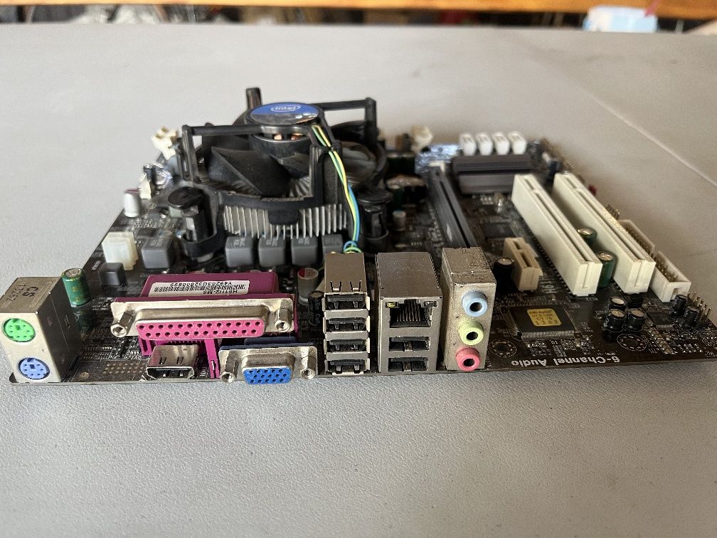 КОМПЛЕКТ H61H2-M6 LGA1155 + i3 3220