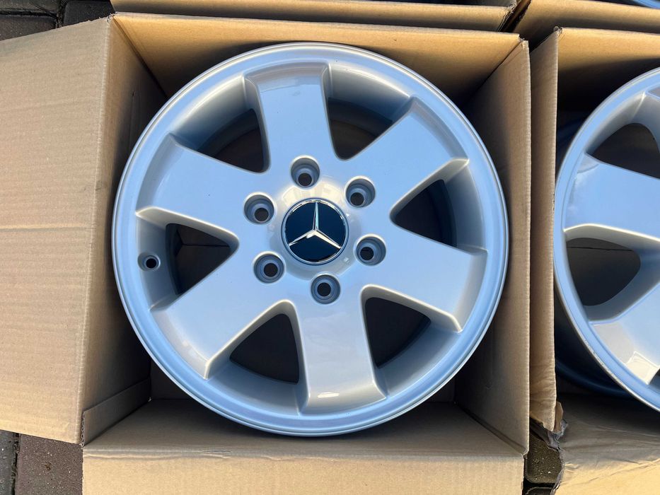 Нові оригінальні диски Mercedes Sprinter 6/130 R16 6.5J ET54  Crafter