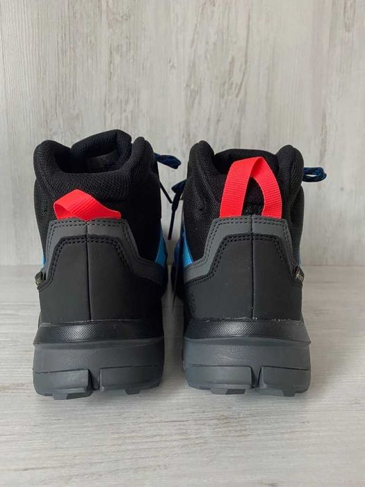 Buty trekkingowe Adidas Terrex AX4 Mid GTX Gore-Tex GZ3003 r. 42