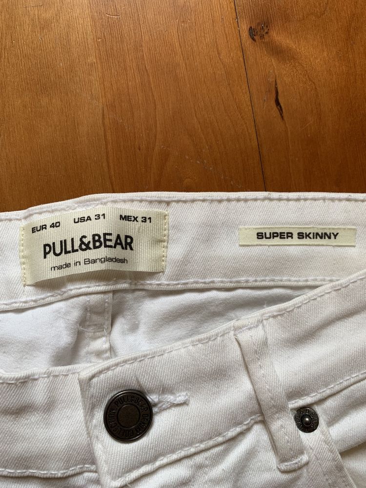 Spodnie meskie biale PullBear r.40