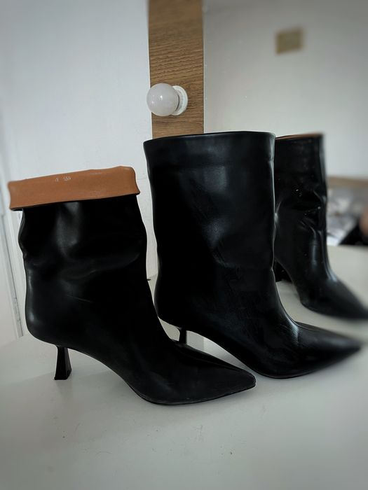 Жіночі чоботи у хорошому стані