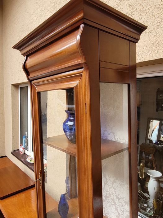 Serwantka włoska witryna    orzech